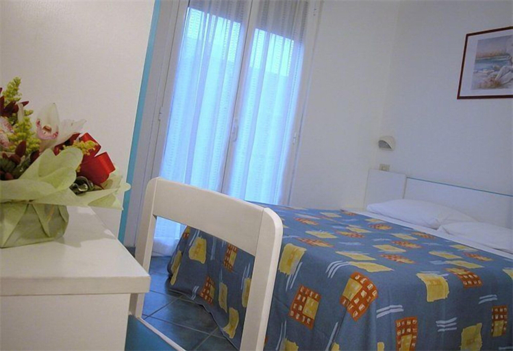 Bedroom 2, Esperia, Rimini