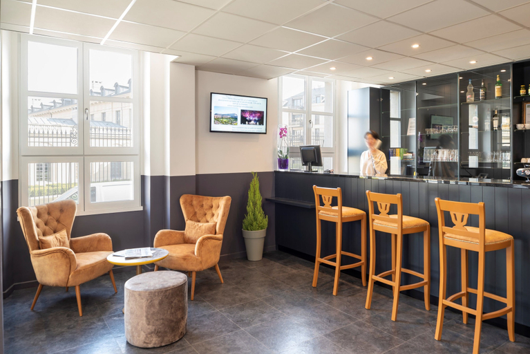 Food & Drinks 5, Hotel Des Lys, Yvelines