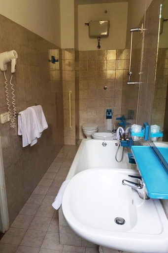 Bathroom 4, Hotel Touring Wellness & Beauty, Frosinone