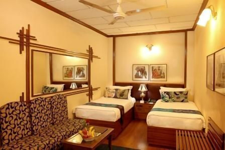 Bedroom 3, Hotel Alka Classic, Delhi