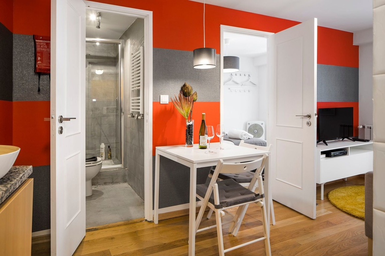 Others 4, Contemporary by Apartments Alfama, Lisbon