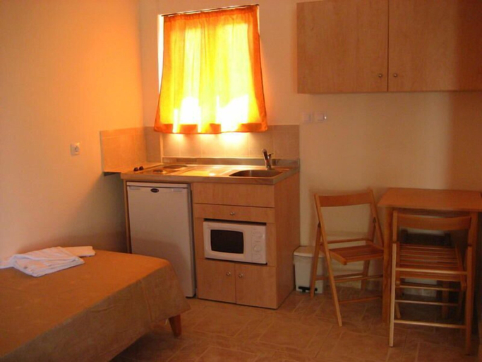 Bedroom 4, Baladinos Apartments, Crete