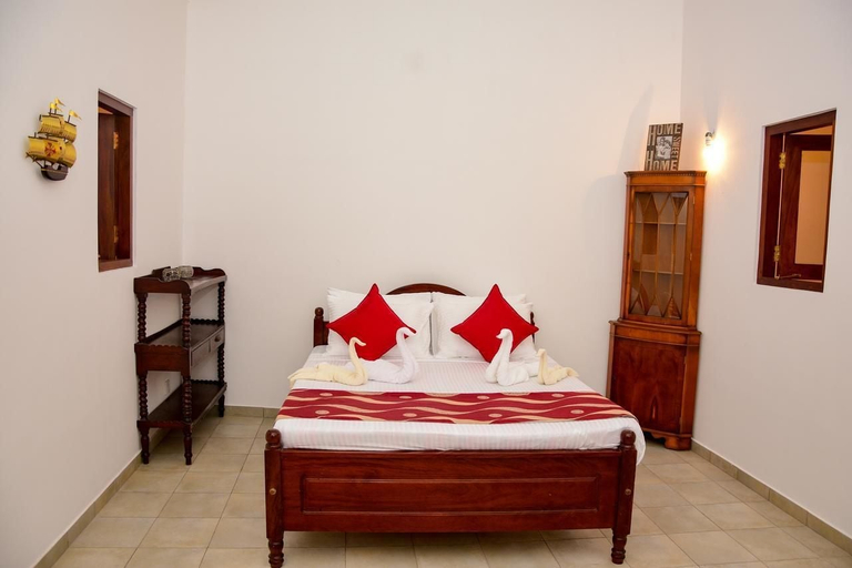 Room 2, Ricco Tara, Hikkaduwa