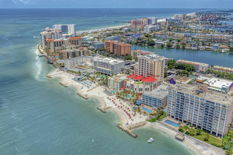 Exterior & Views 2, Dolphin Sands Clearwater Beach, an Ascend Collection Hotel, Pinellas