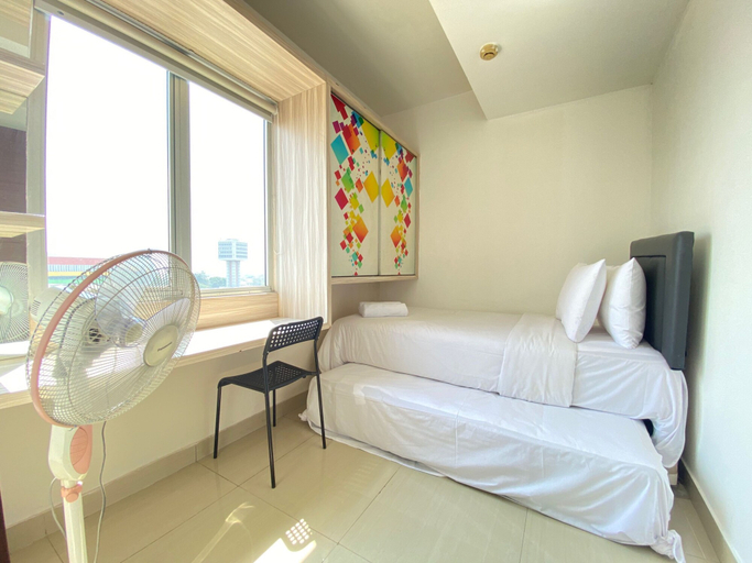 Bedroom 3, Bright & Stylish 2BR Hook Apartment At Sudirman Suites Bandung, Bandung