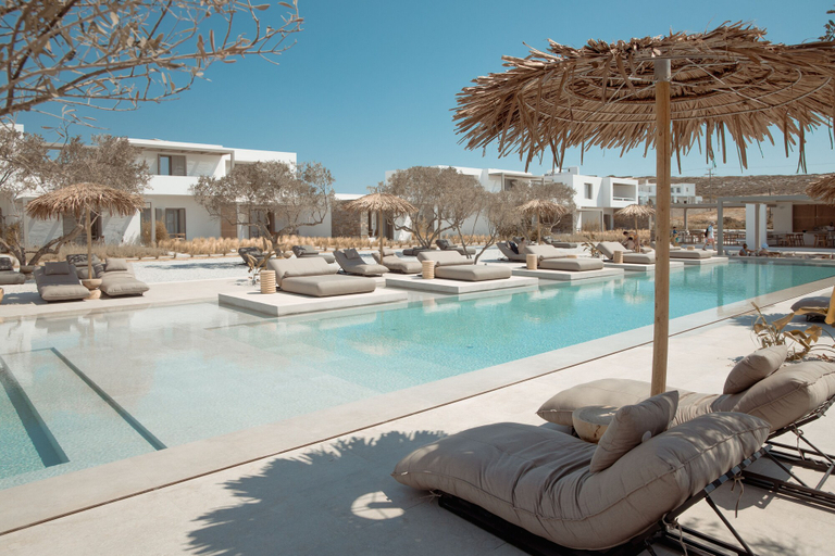 Sport & Beauty 3, Cove Paros, South Aegean