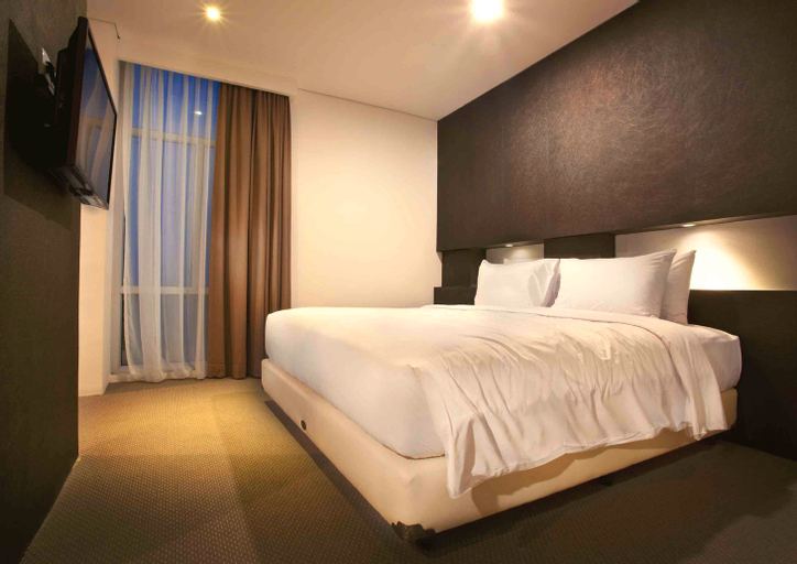Bedroom 13