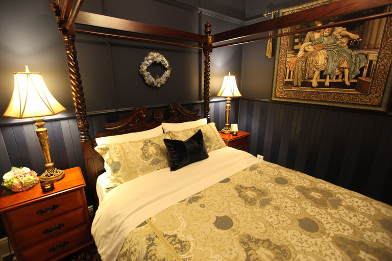 Bedroom 2, Leura Rose Cottage, Blue Mountains