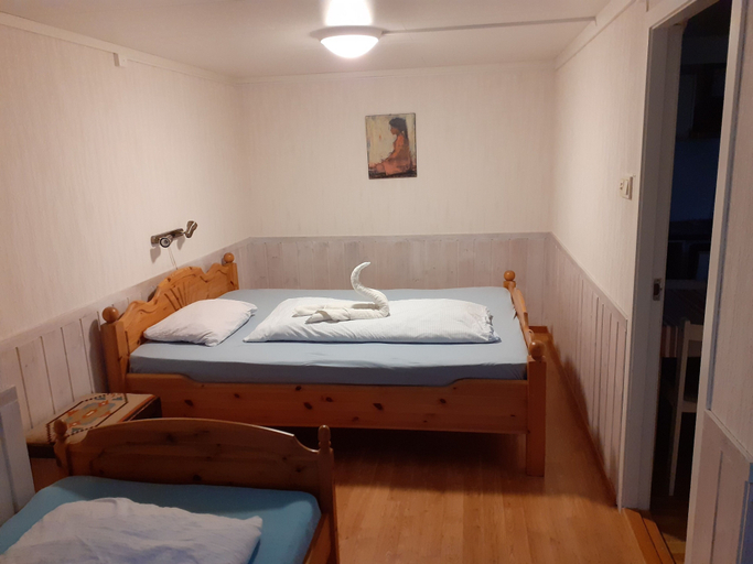 Bedroom 2, Skudenes Camping, Karmøy