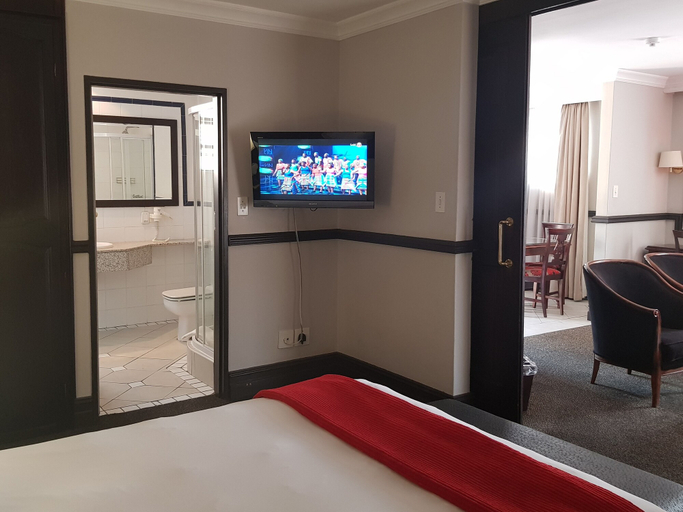 Bedroom 3, Court Classique Suite Hotel, City of Tshwane