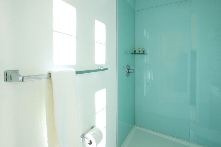 Bathroom 5, Alcazar Palm Springs, Riverside