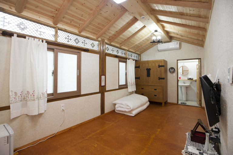 Bedroom 3, The Hanok, Jeonju