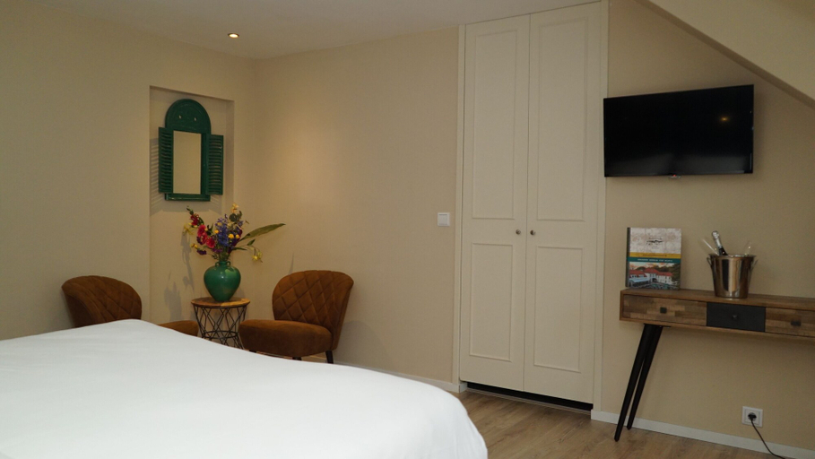Bedroom 2, Hotel Hoevevoorde, Rijswijk