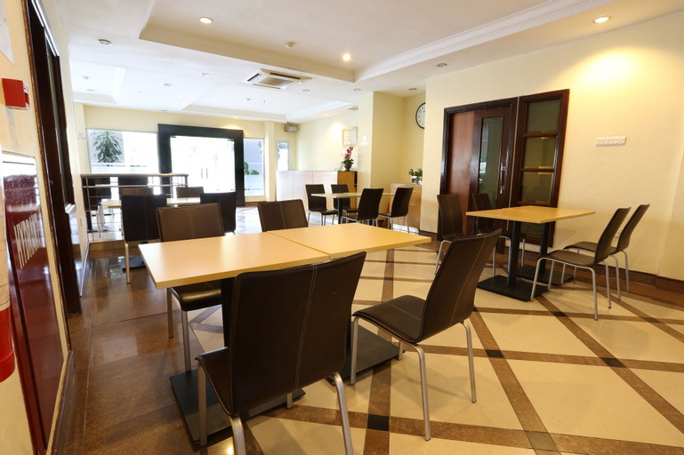 Business Facilities 19