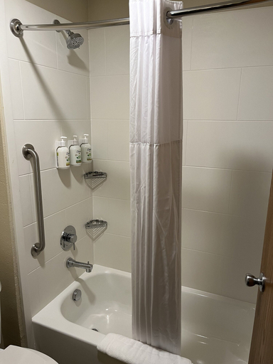 Bathroom 4, Wingate by Wyndham Pittsburgh/West Mifflin, Allegheny