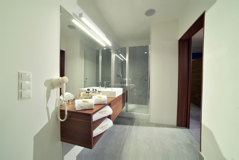 Bathroom 5, Focus Hotel Premium Lublin Conference & SPA, Lublin