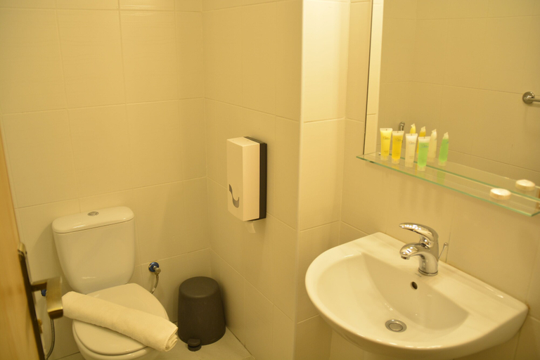 Bathroom 5, Rawa hotel Suites, Wadi Essier
