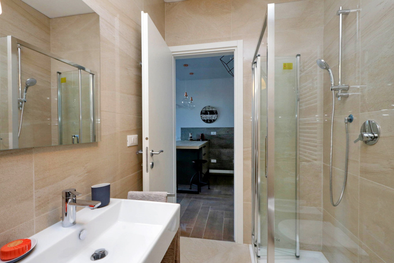 Bathroom, Delizioso Monolocale a Testaccio, Roma