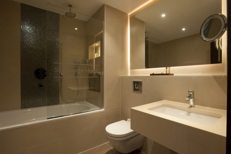 Bathroom 4, St George Hotel Wembley, London