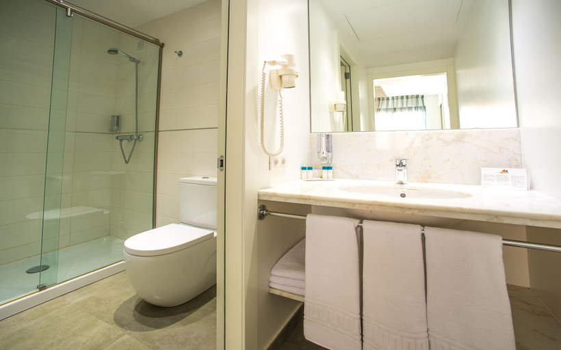 Bathroom 4, Ona Living Barcelona, Barcelona