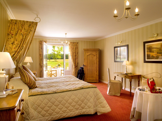 Bedroom 3, Le Fleuray Hotel and Restaurant, Indre-et-Loire