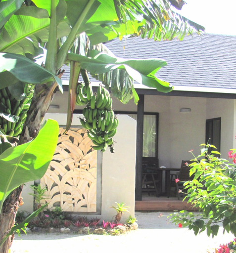 Exterior & Views 2, Muri Beach Resort, Rorotonga