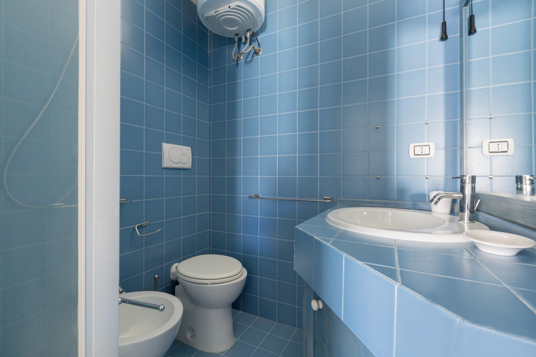 Bathroom 3, Villette Milù, Lecce