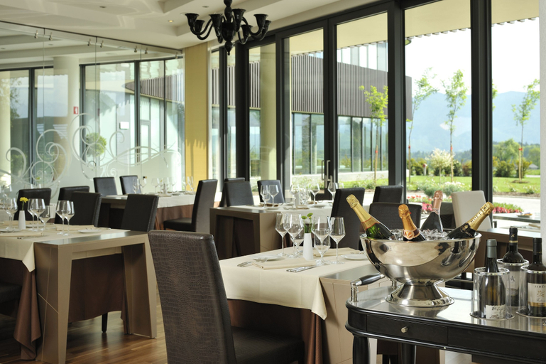 Food & Drinks 5, Lambergh Château & Hotel, Radovljica
