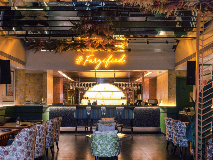 Food & Drinks 2, Radisson Gwalior, Gwalior
