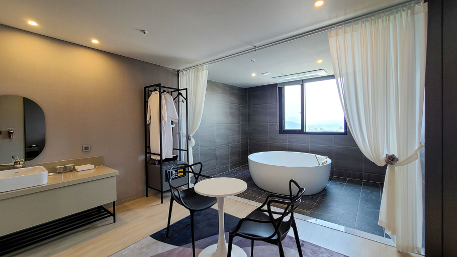 Bathroom 4, Hotel Ohevday, Namwon