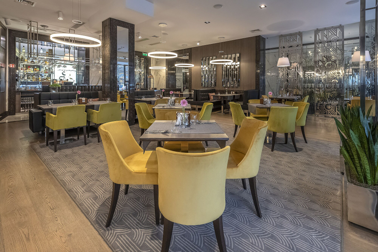 Food & Drinks 5, Hotel Congress Avenue, Vilniaus