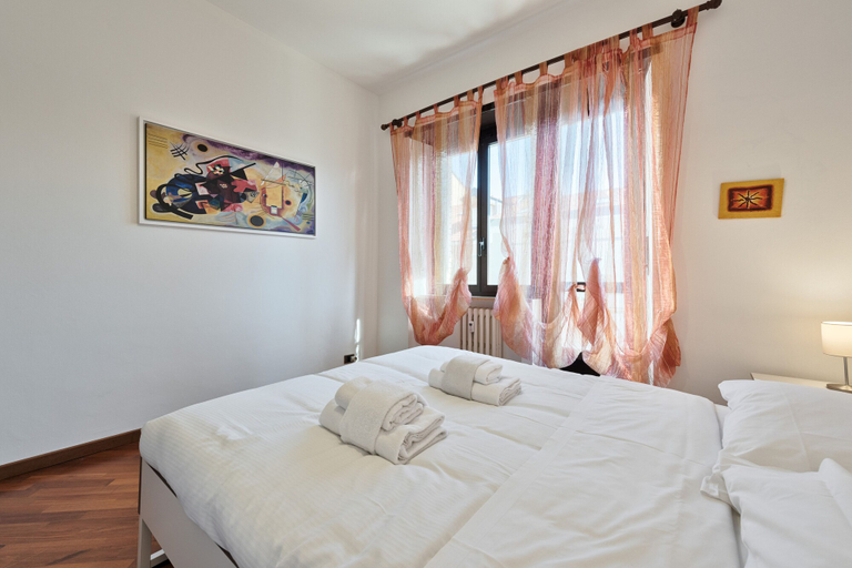 Others 4, Vanchiglietta Colourful Apartment, Torino