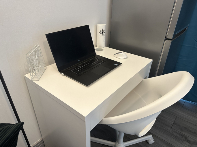 Others 4, Cosy Stay In Birmingham by Villazu, Birmingham