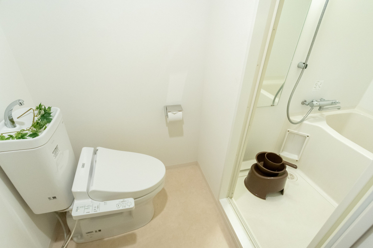 Bathroom 5, Voga Corte Chidoricho, Ōta