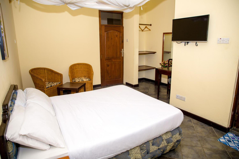 Bedroom 3, Saadani Tourist Center - Hostel, Kinondoni