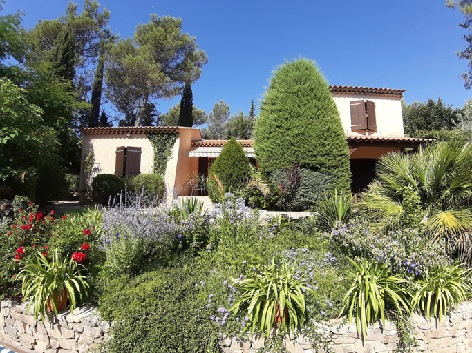 Exterior & Views 2, Les chambres de Rocbaron, Var