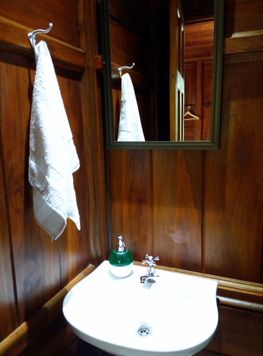 Bathroom 5, Rancho de Lelo Ecolodge, Puntarenas
