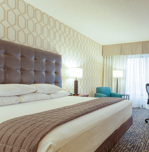 Bedroom 3, Drury Plaza Hotel St. Louis Chesterfield, Saint Louis