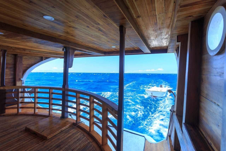 Others 5, Helena Liveaboard, West Manggarai
