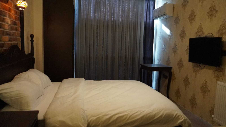 Bedroom 3, Begonvil Pansiyon Konaklama, Karşıyaka