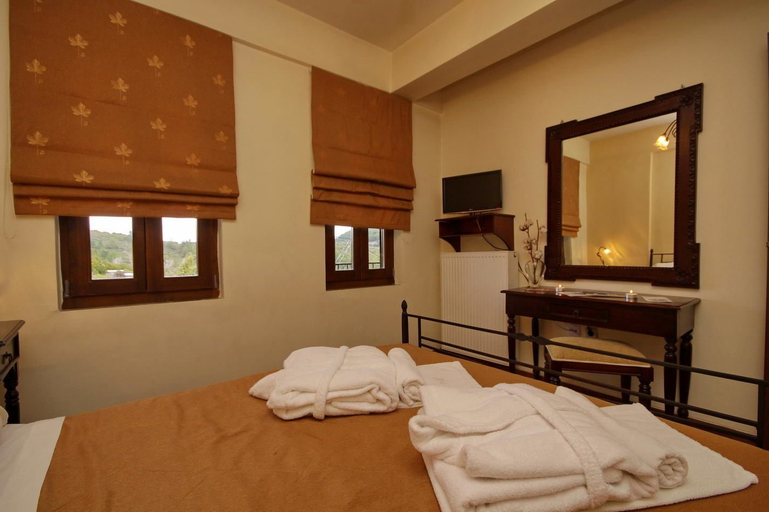 Bedroom 2, Menalia Villas & Suites, Peloponnese