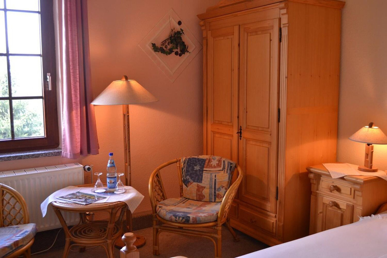 Bedroom 3, Landhotel Kertscher-Hof, Altenburger Land