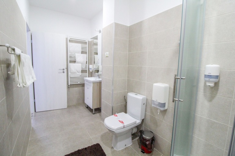 Bathroom 5, Avenue Parliament, Municipiul Bucuresti