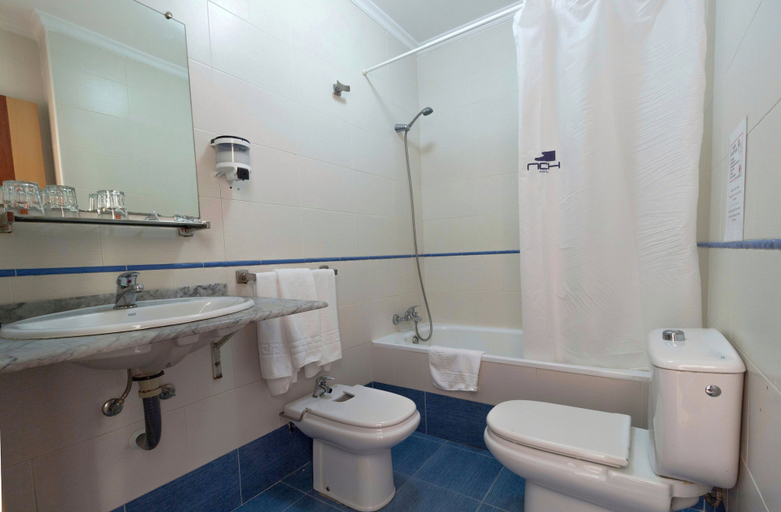 Bathroom 3, NCH Hotel Torremolinos, Málaga