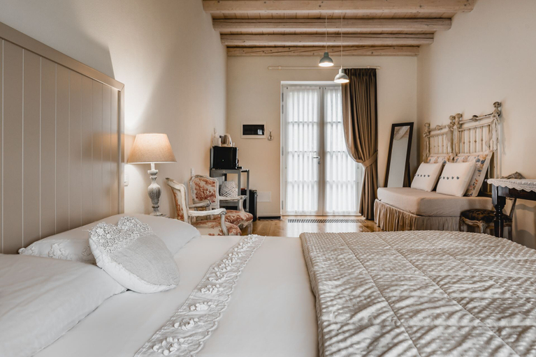 Bedroom 2, Agriturismo La Borina, Verona