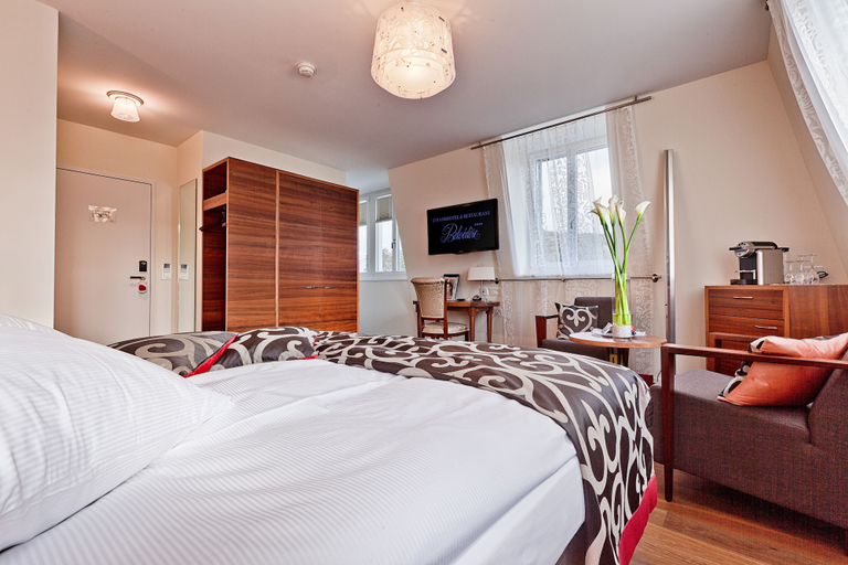 Bedroom 2, Belvédère Strandhotel, Niedersimmental