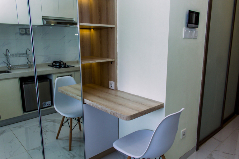 Others 4, Studio With Cozy Design At Sky House Bsd Apartment, South Tangerang
