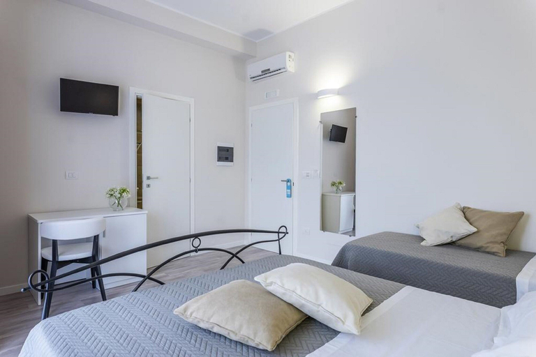 Bedroom 3, ViaMonti Hotel, Lecce