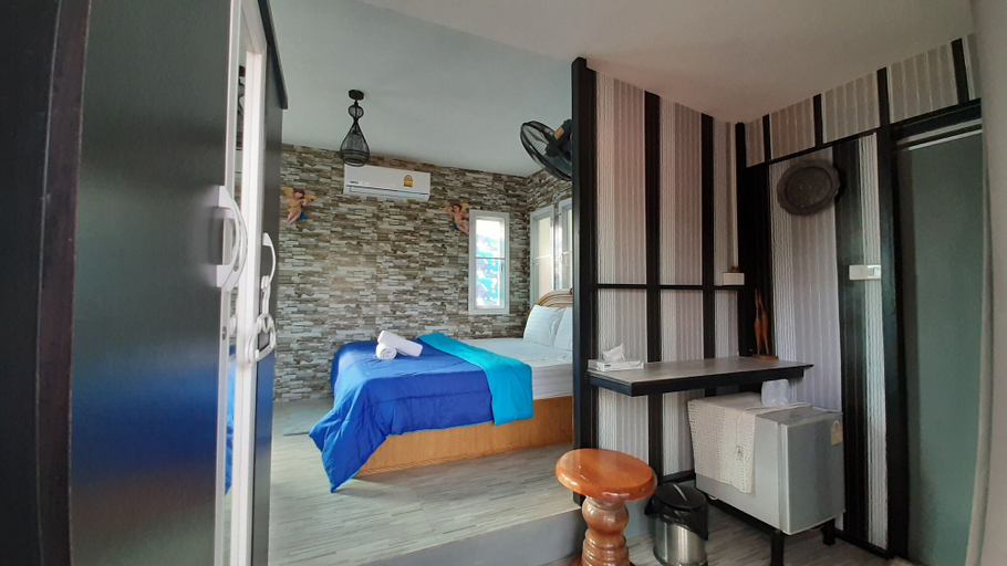 Bedroom 2, Sawansang Nangkeaw Resort, Pak Thong Chai
