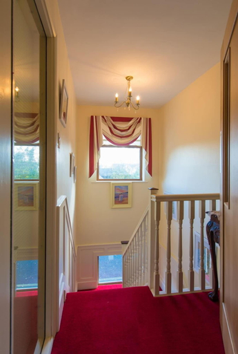 Bedroom 2, Aisleigh Guest House